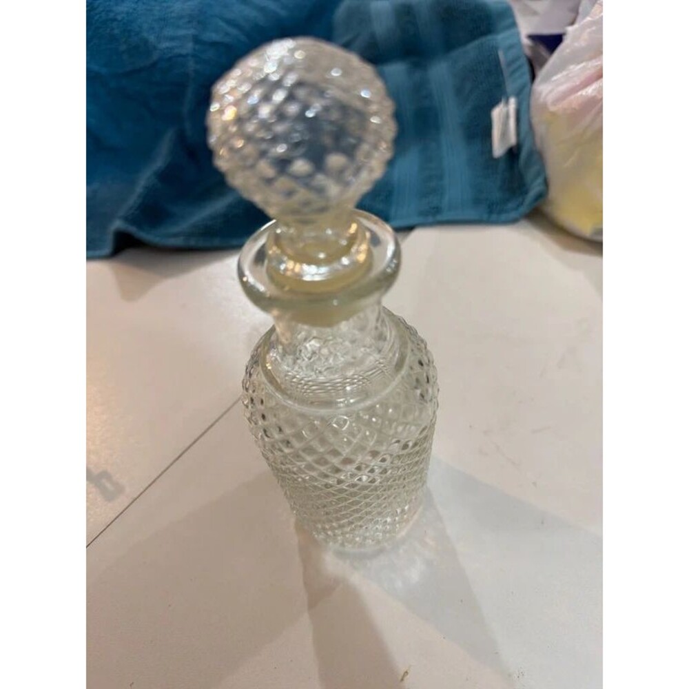 vintage Avon clear glass diamond-cut apothecary decanter